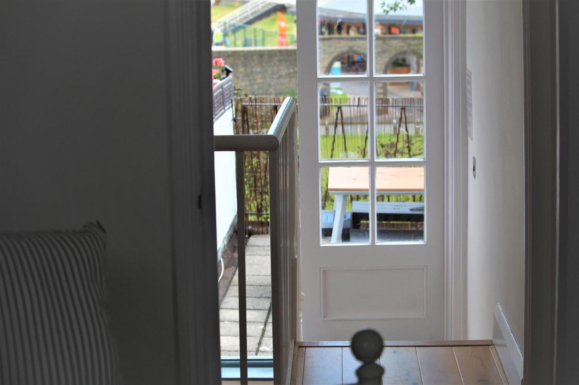 Villa Warwick House - Stunning House With Terrace And Sea Views, Sleeps 11 Worthing Esterno foto