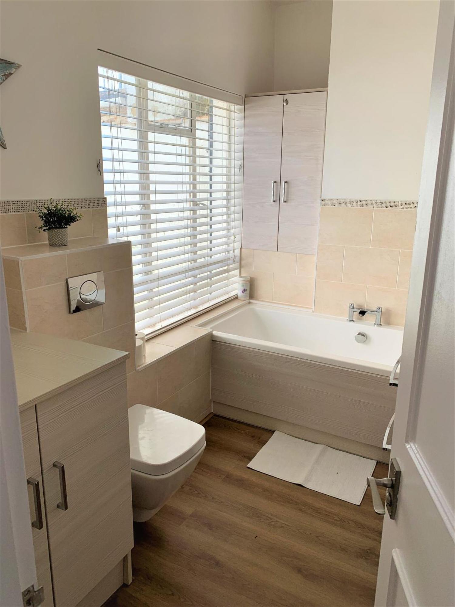 Villa Warwick House - Stunning House With Terrace And Sea Views, Sleeps 11 Worthing Esterno foto